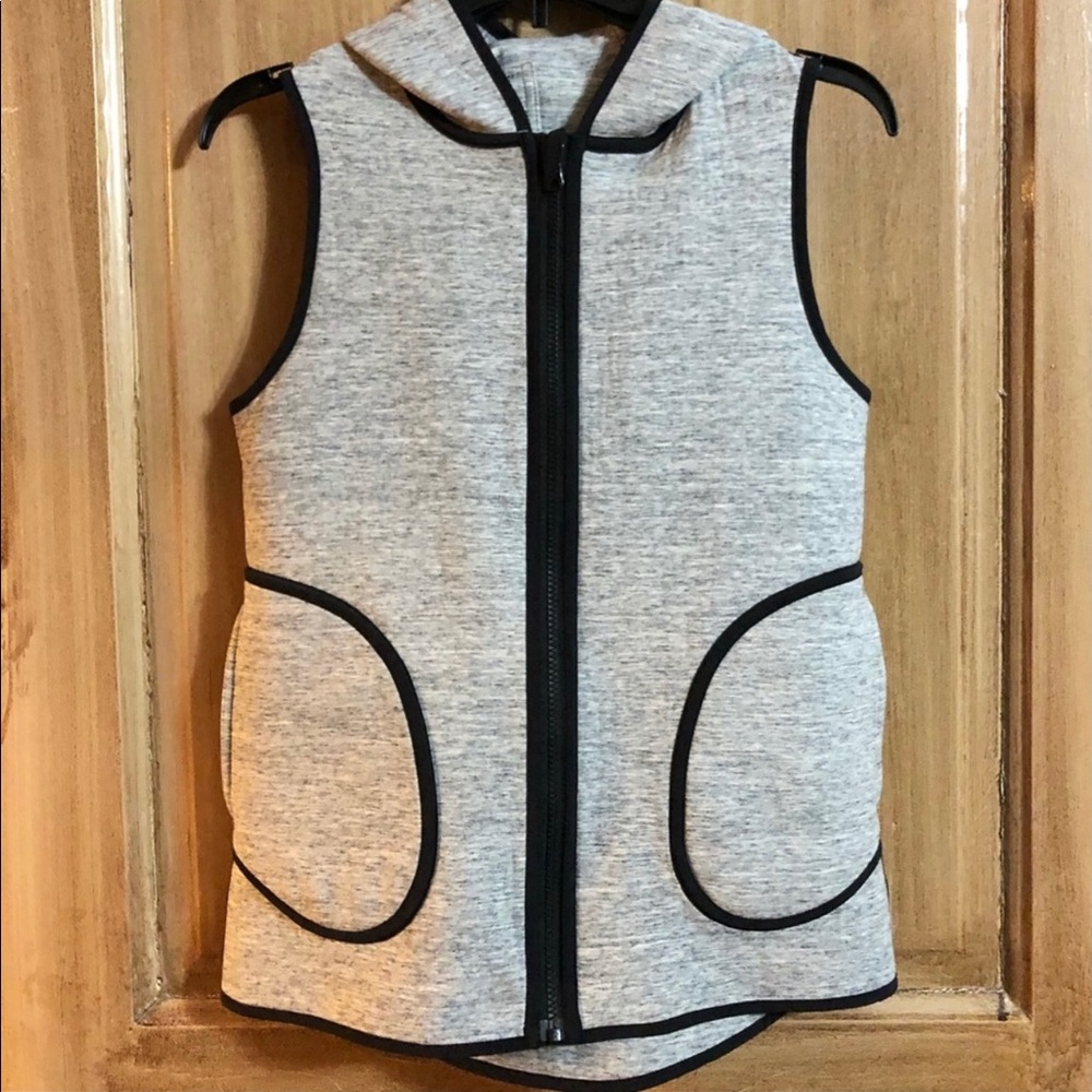 Lululemon Insculpt Vest